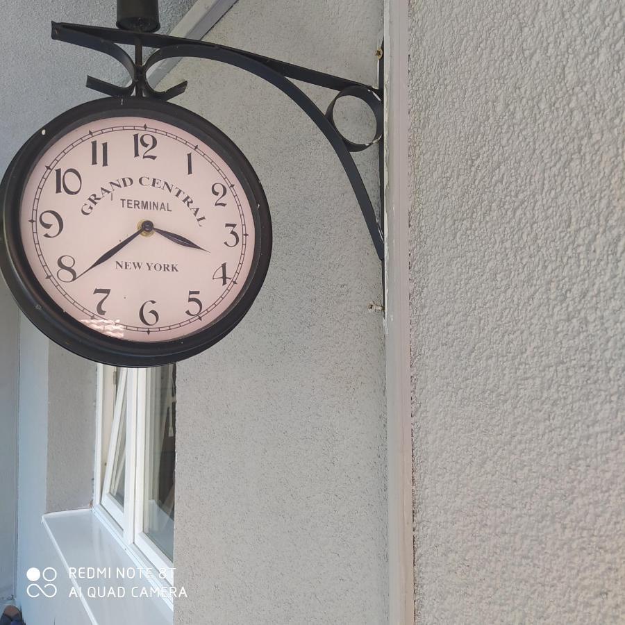 Little&Sweet Apartment Сараево Екстериор снимка