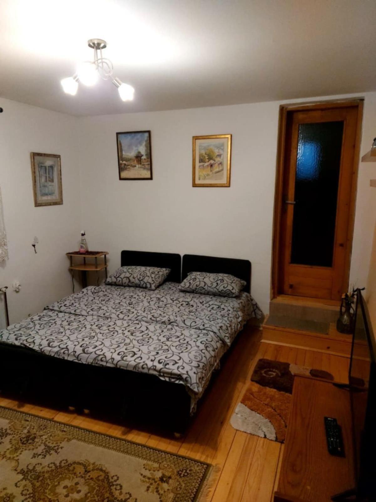 Little&Sweet Apartment Сараево Екстериор снимка
