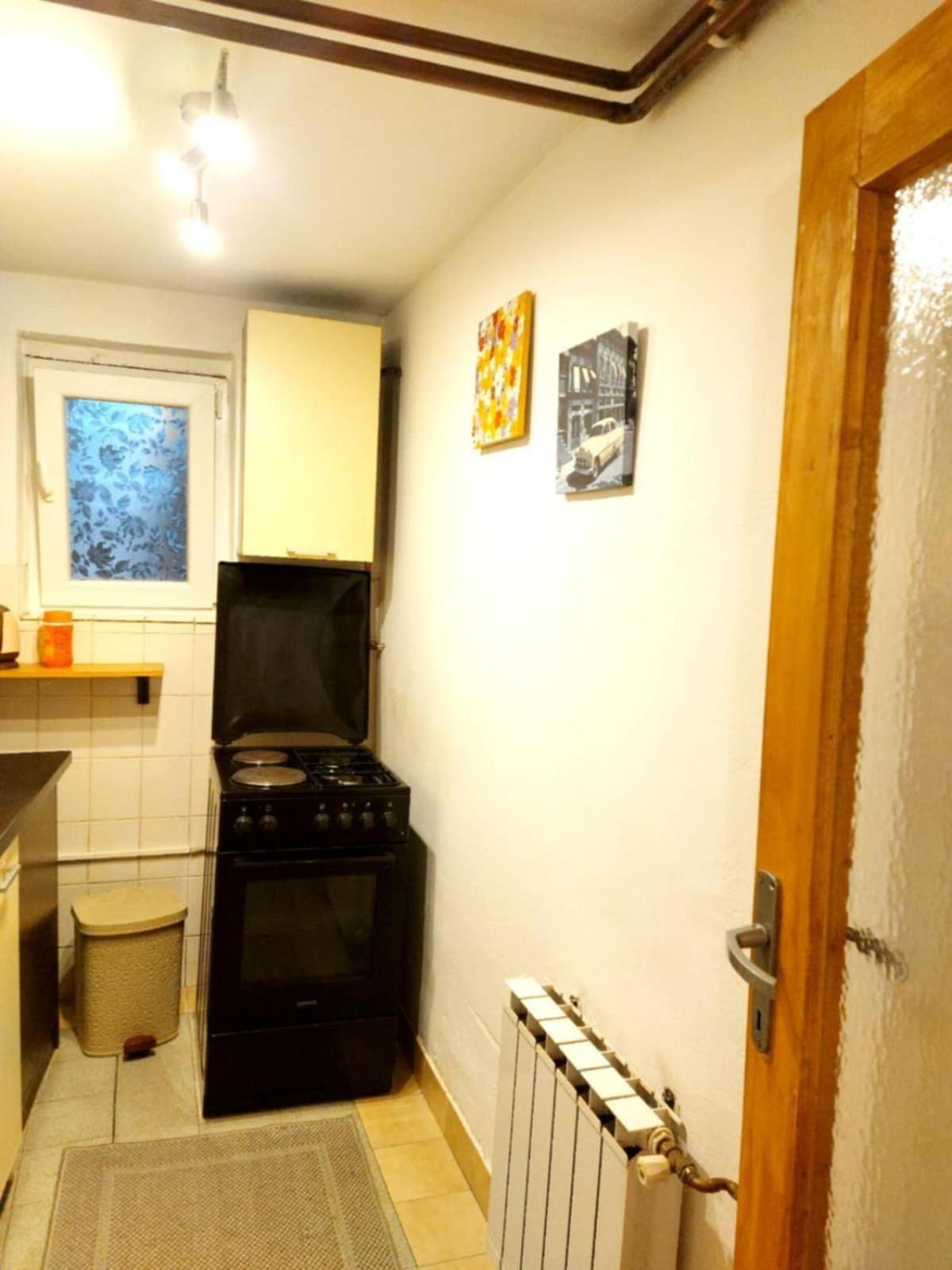 Little&Sweet Apartment Сараево Екстериор снимка